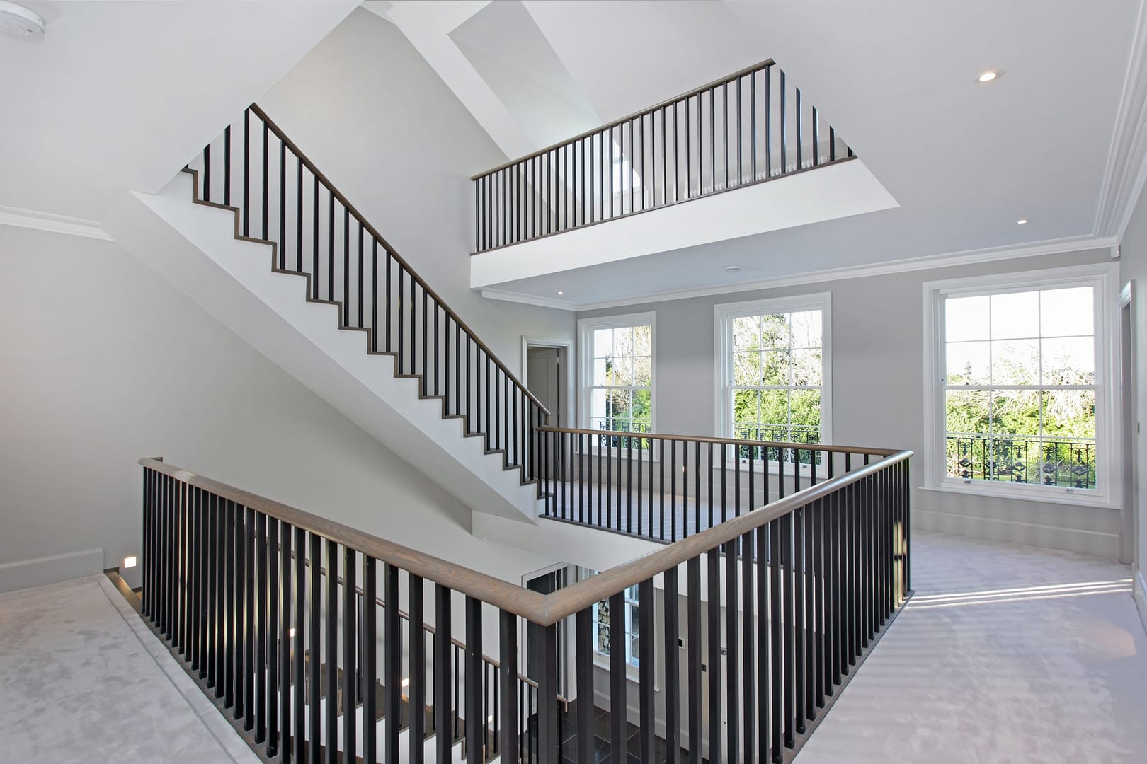 31 Holmewood Ridge staircase