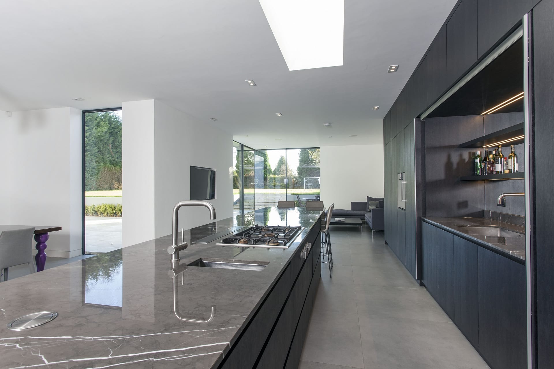 31 Holmewood Ridge kitchen