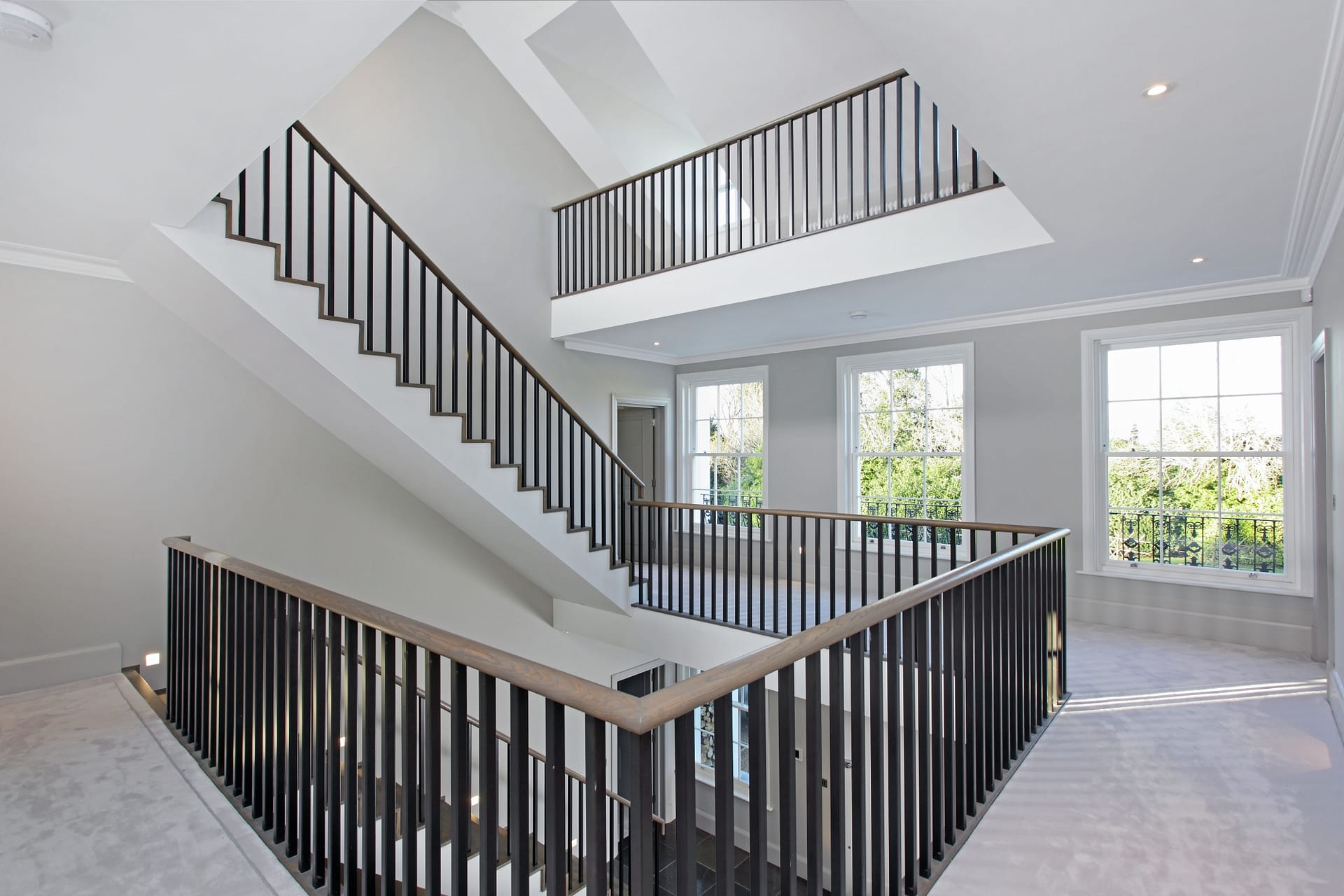 31 Holmewood Ridge staircase